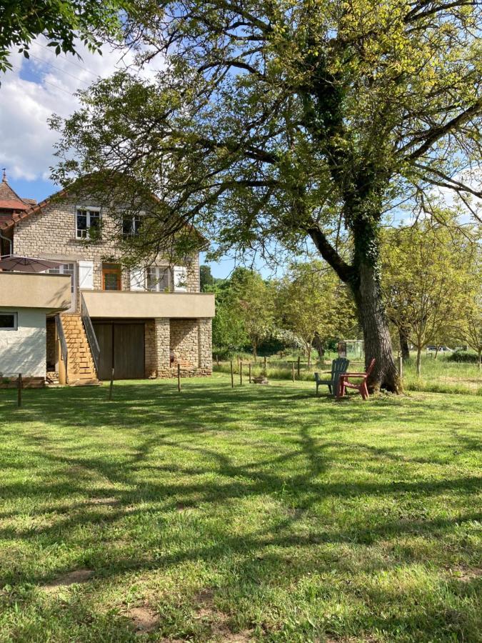 Gite Les Cles Des Champs Cote Jardin Lacave  Екстериор снимка