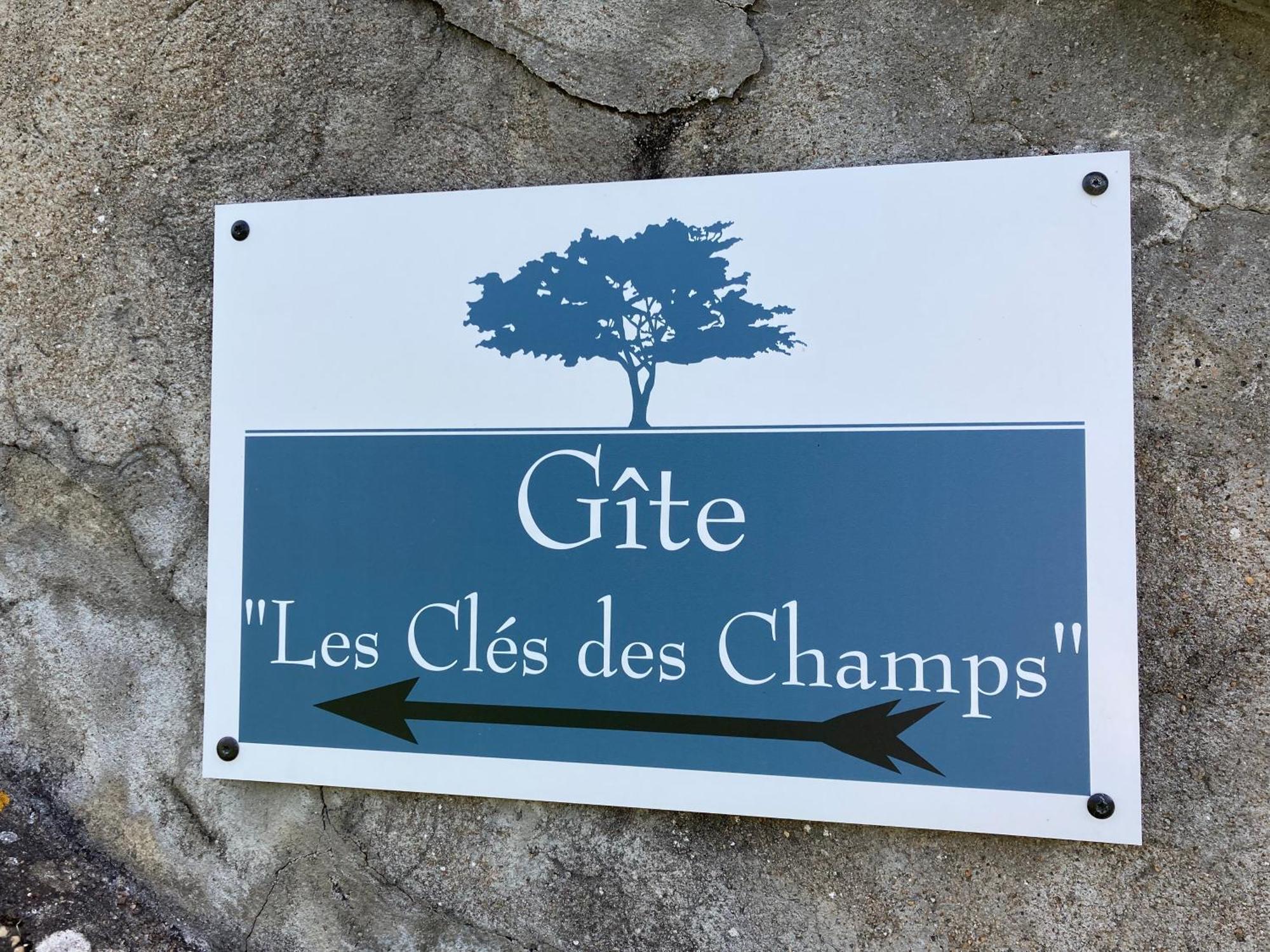 Gite Les Cles Des Champs Cote Jardin Lacave  Екстериор снимка